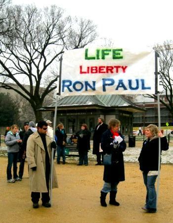 Banner proclaims, 'Life/Liberty/RonPaul'